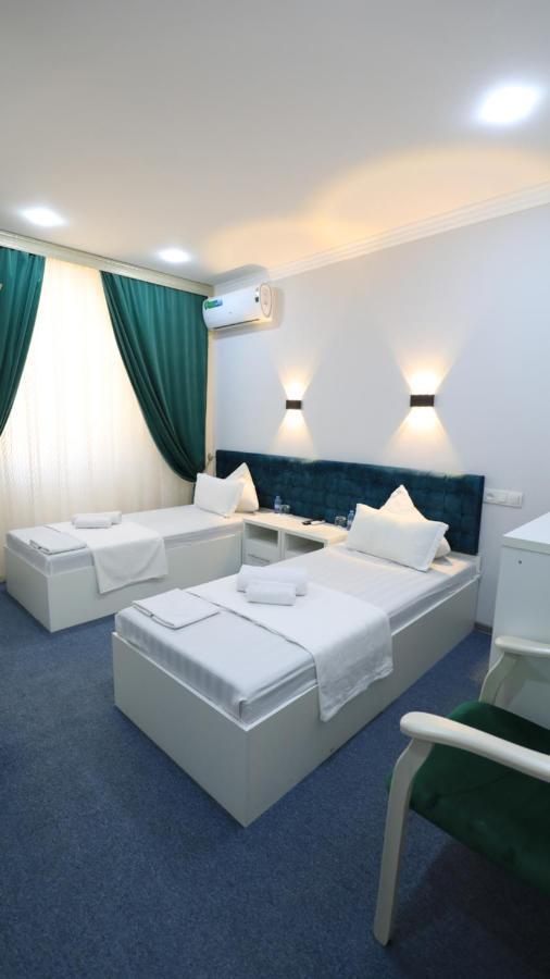 Sharq Hotel Ургенч Екстериор снимка