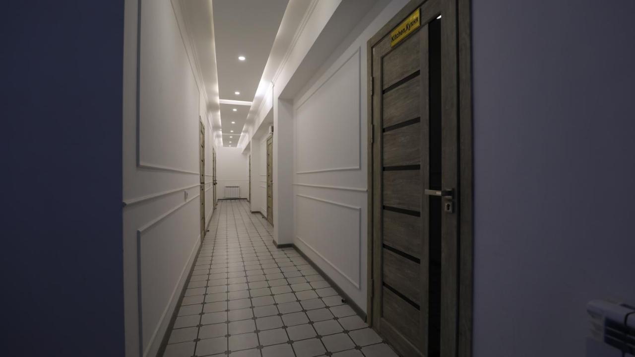 Sharq Hotel Ургенч Екстериор снимка