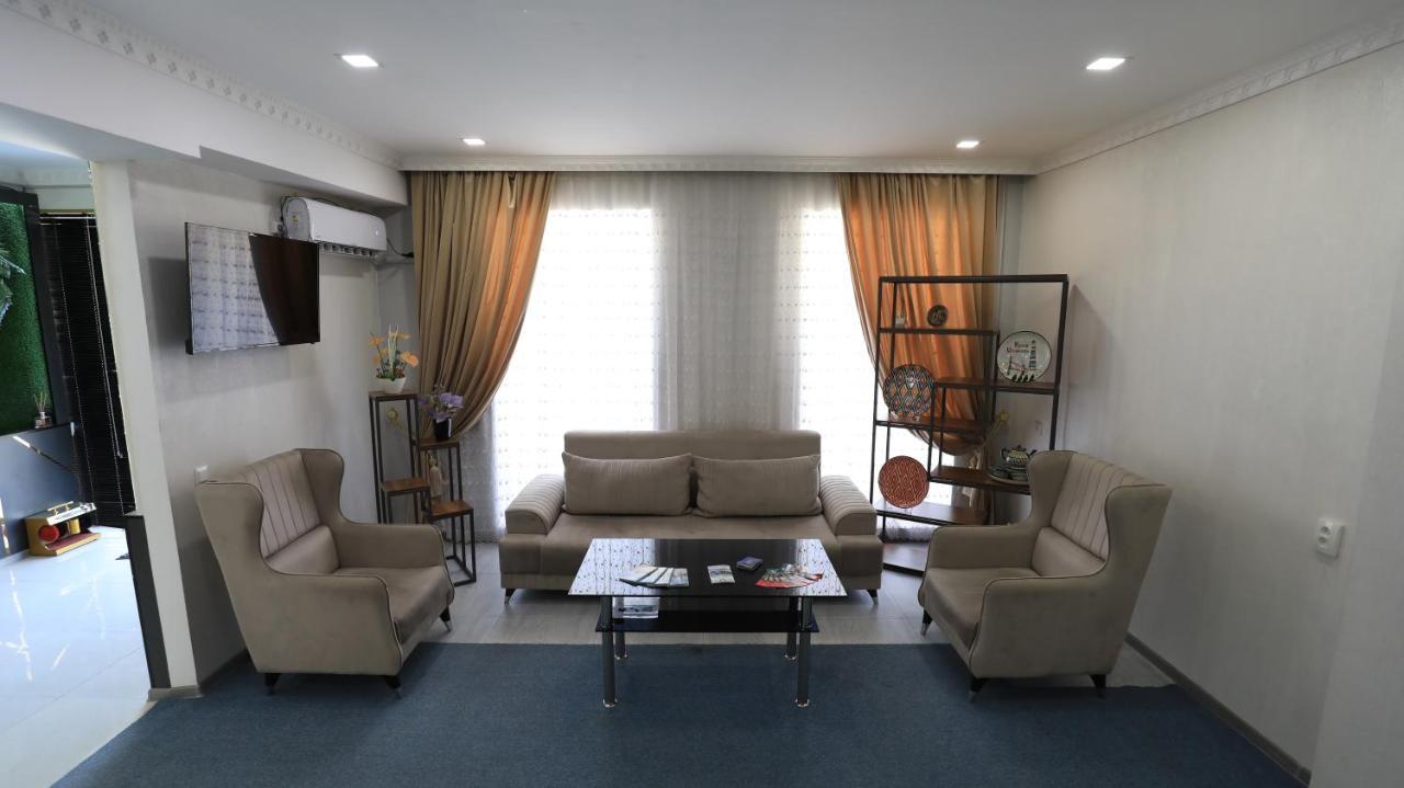 Sharq Hotel Ургенч Екстериор снимка